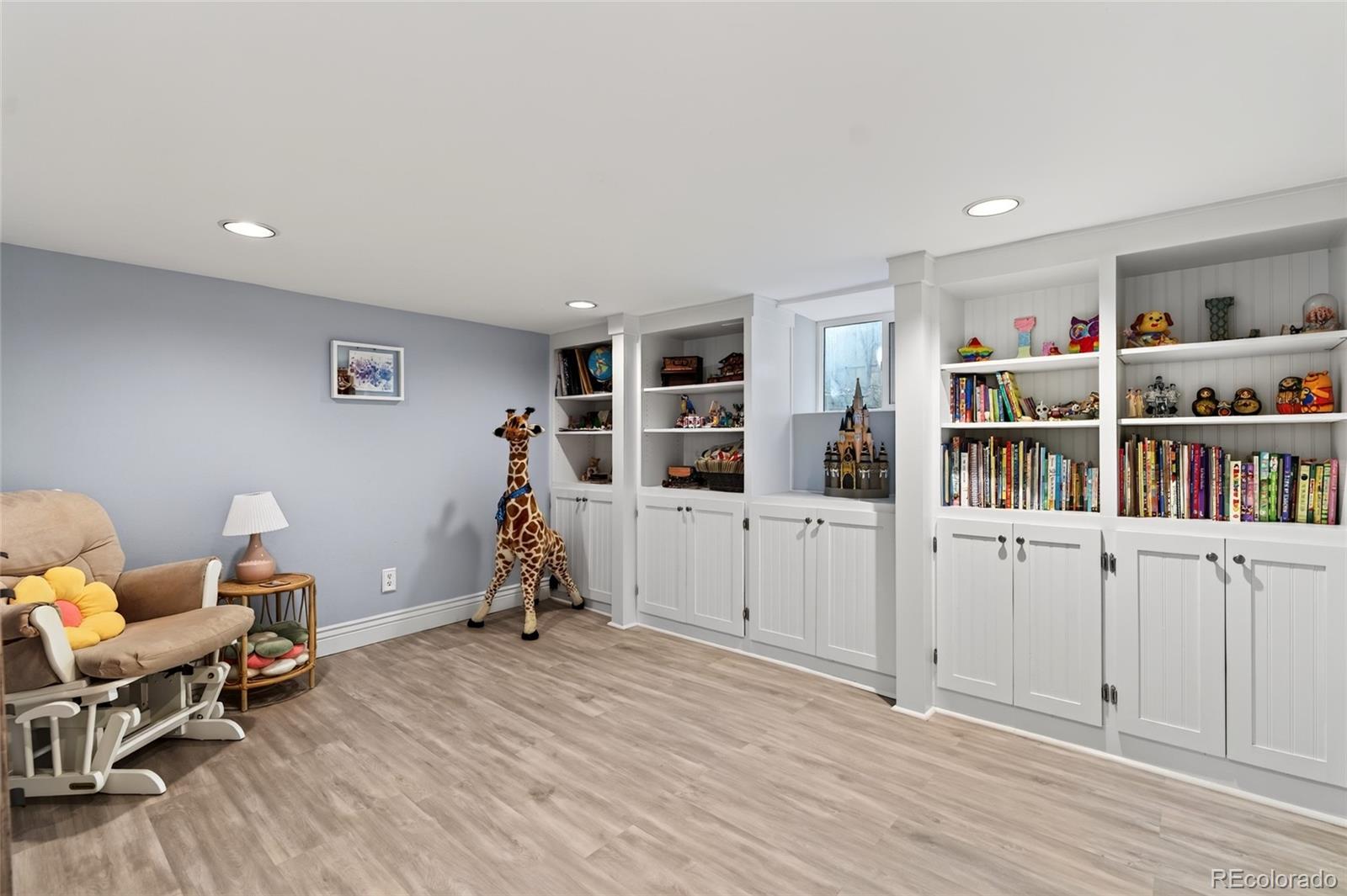 MLS Image #28 for 191 s humboldt street,denver, Colorado