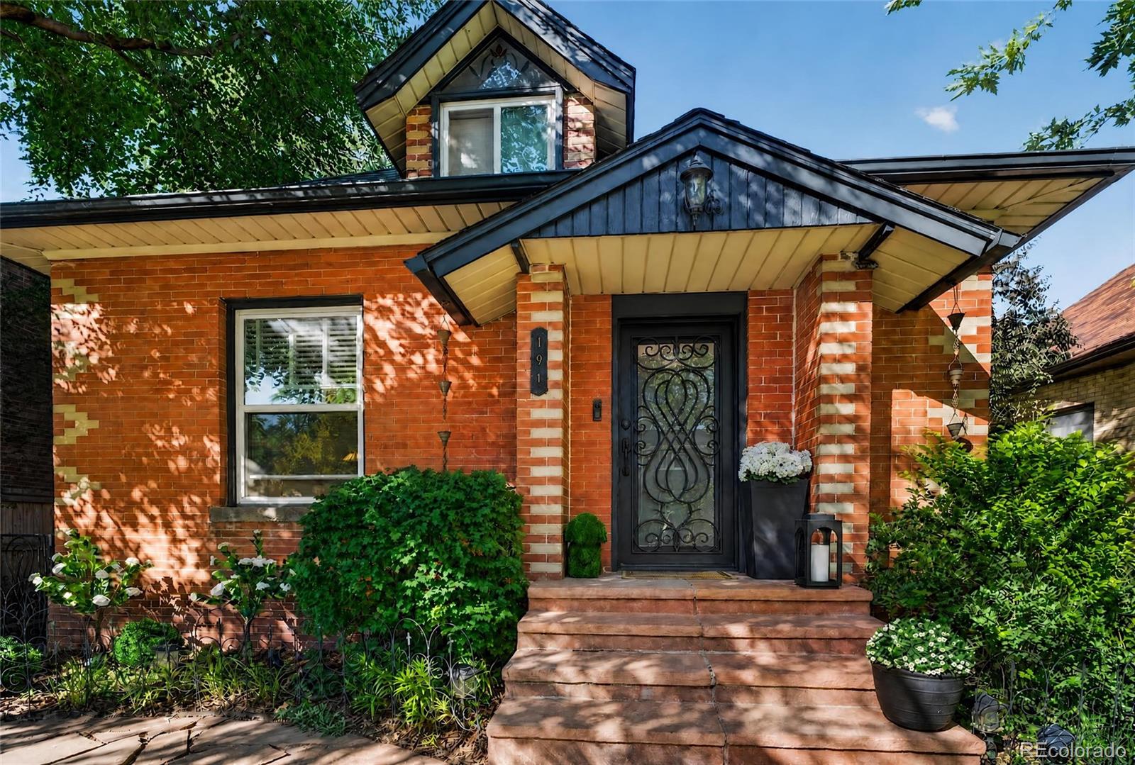 MLS Image #3 for 191 s humboldt street,denver, Colorado