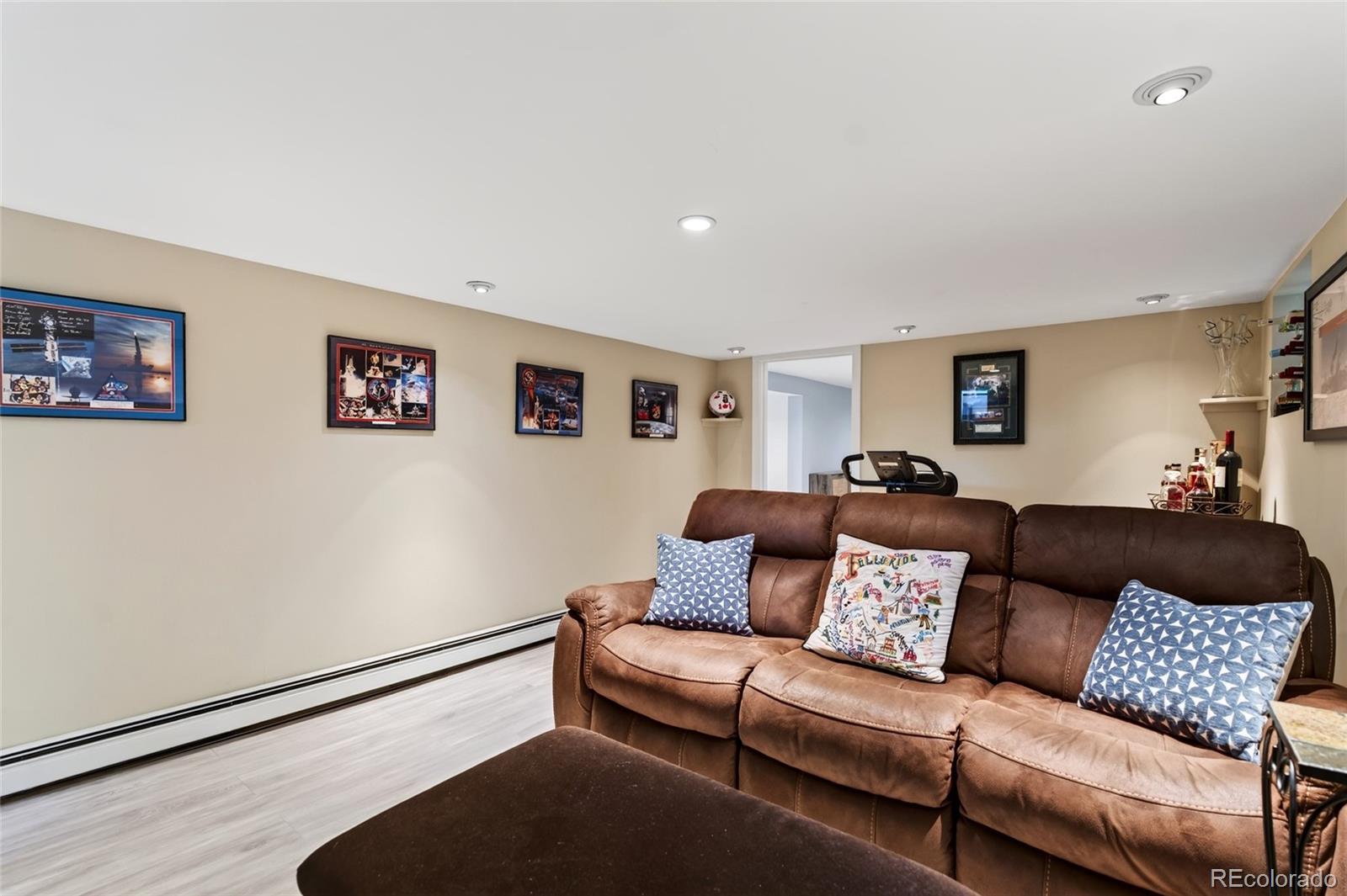 MLS Image #31 for 191 s humboldt street,denver, Colorado