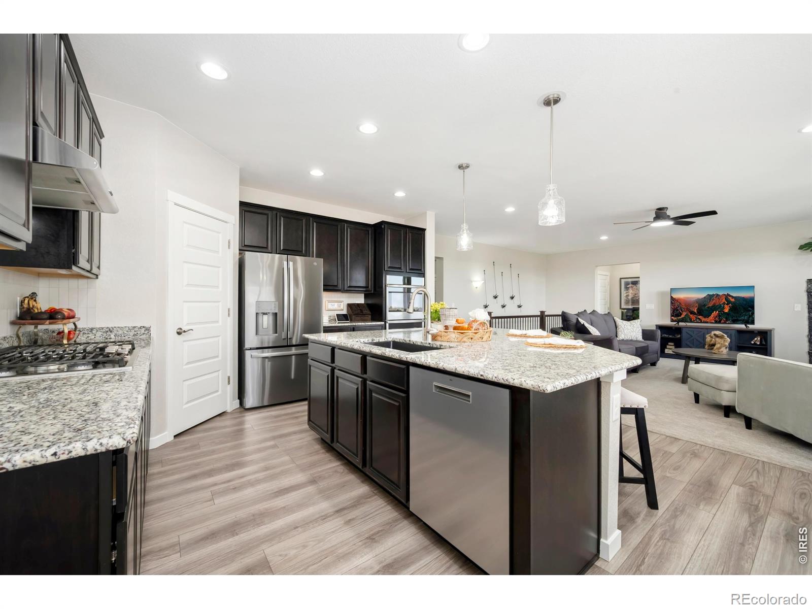 MLS Image #7 for 1829  holloway drive,windsor, Colorado
