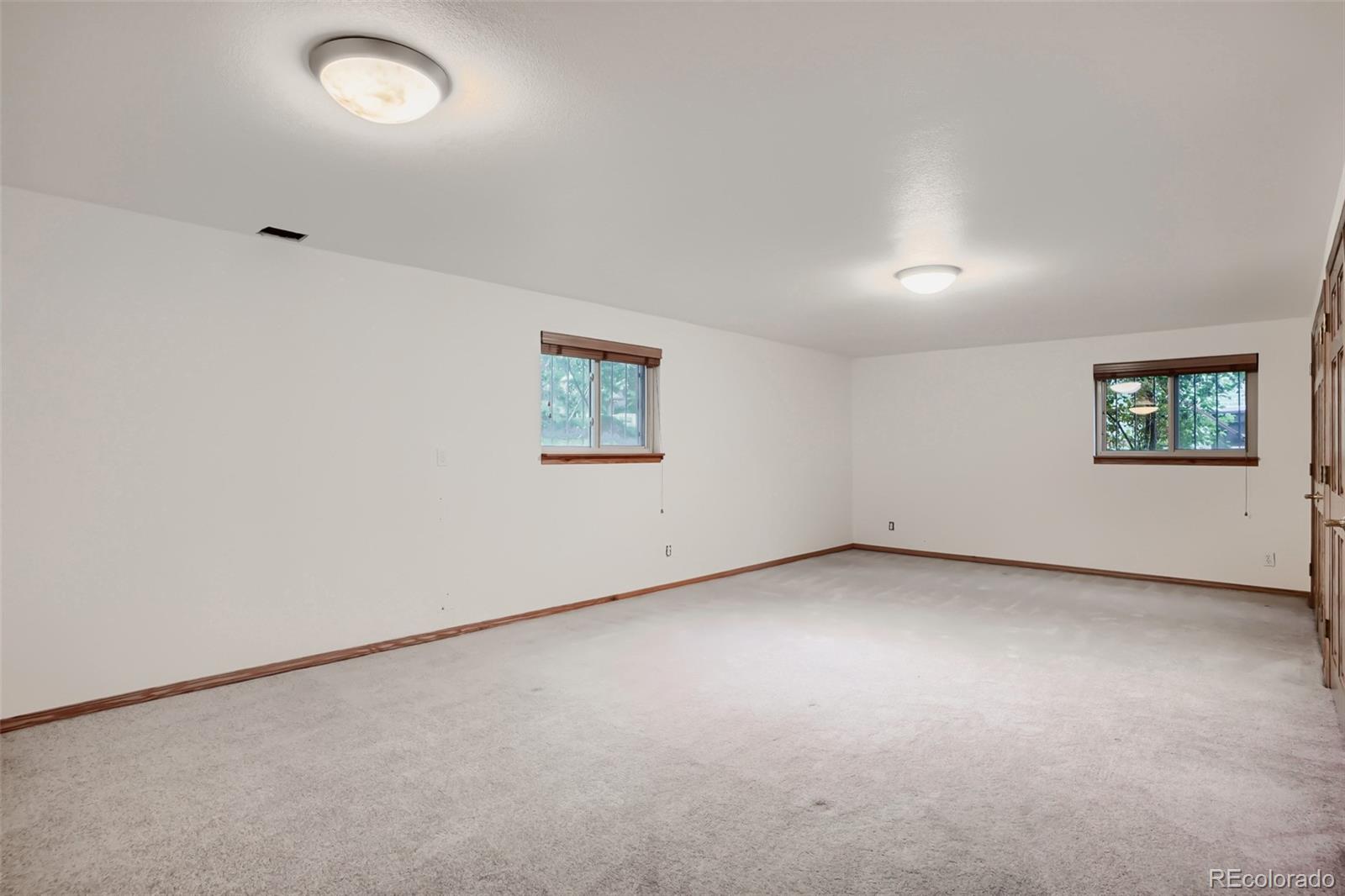 MLS Image #17 for 8221 w 70th avenue,arvada, Colorado