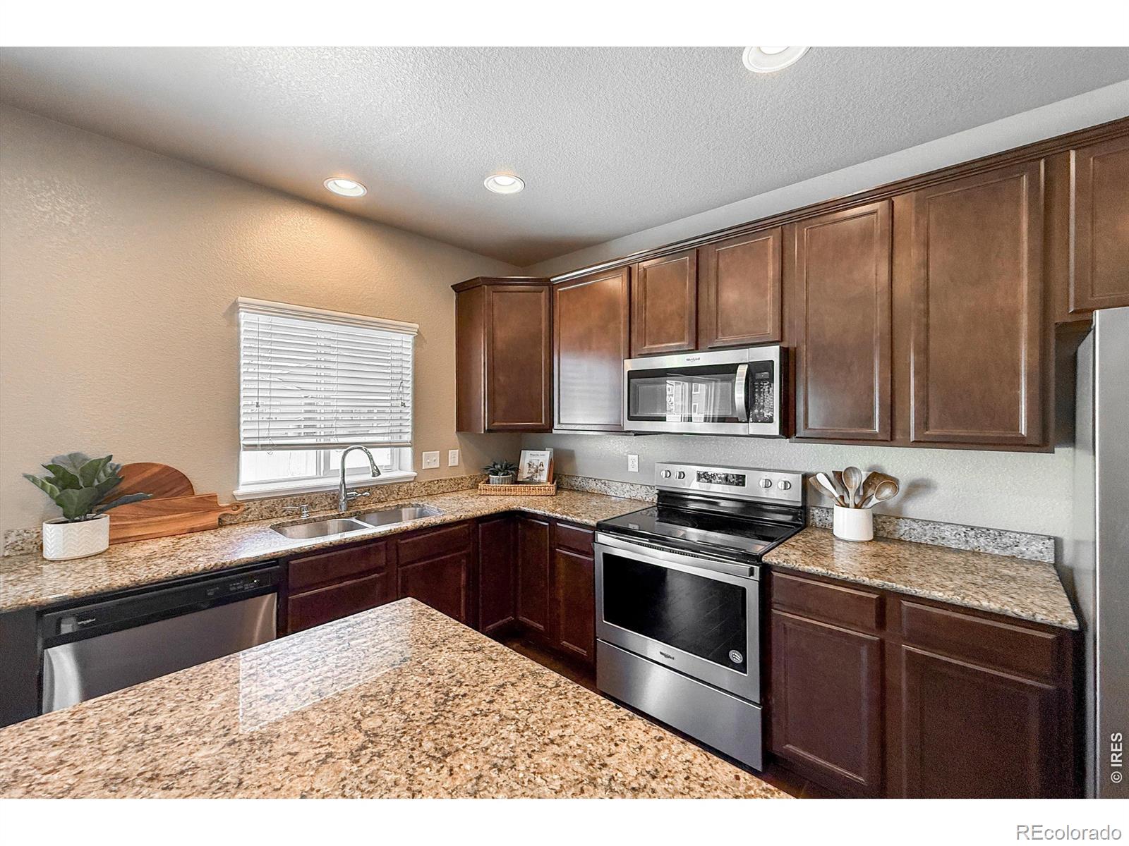 MLS Image #14 for 2158  lamborn court,berthoud, Colorado