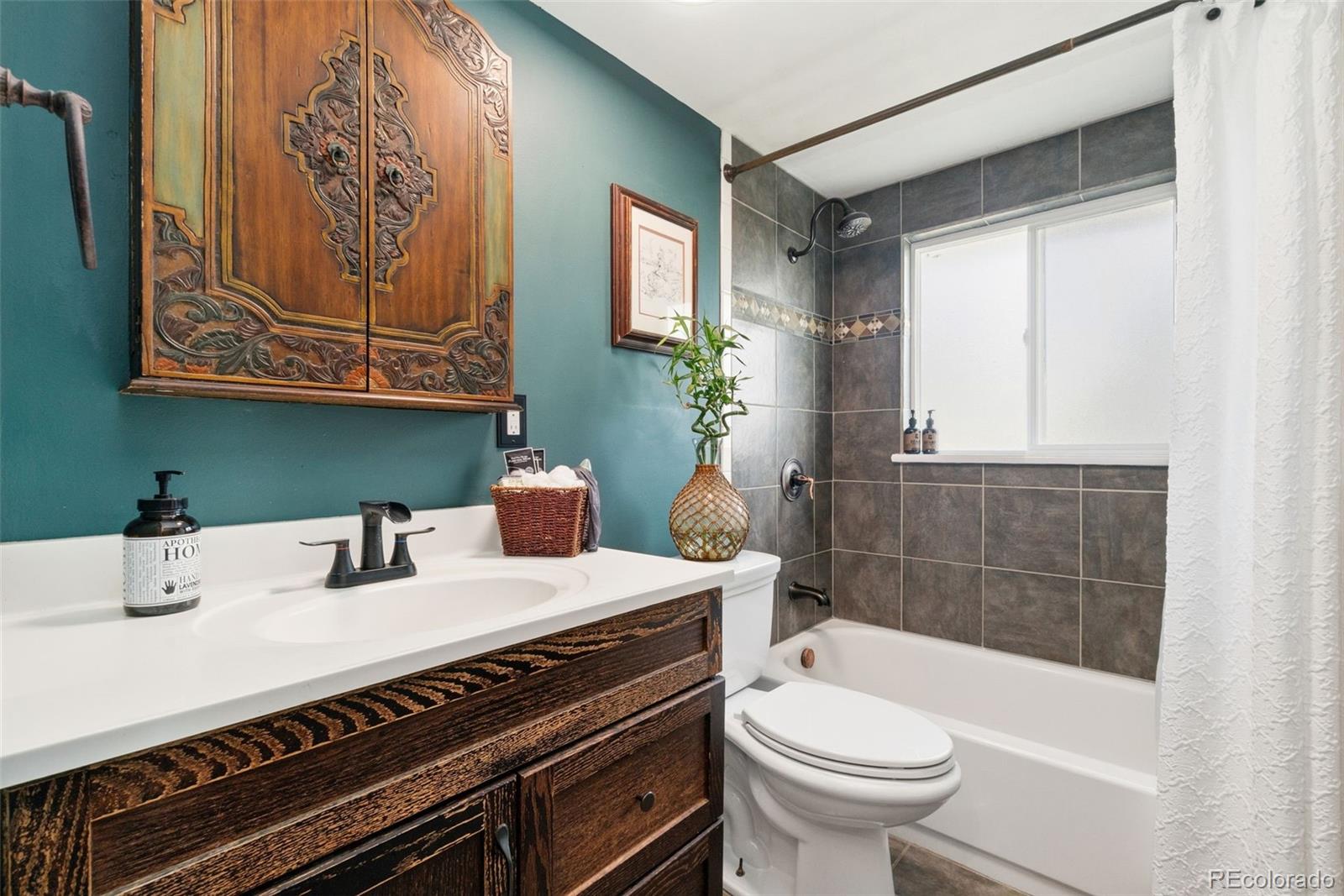 MLS Image #16 for 7916  pennsylvania street,denver, Colorado