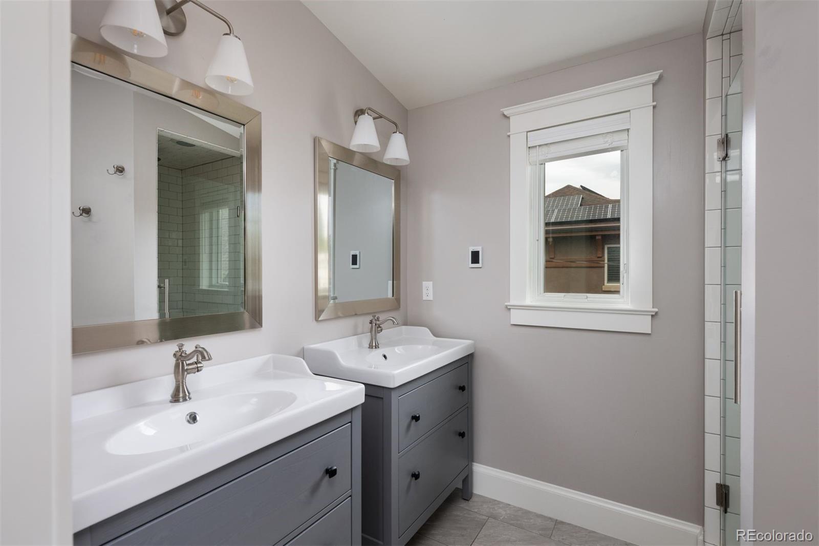 MLS Image #17 for 1598 s washington street,denver, Colorado