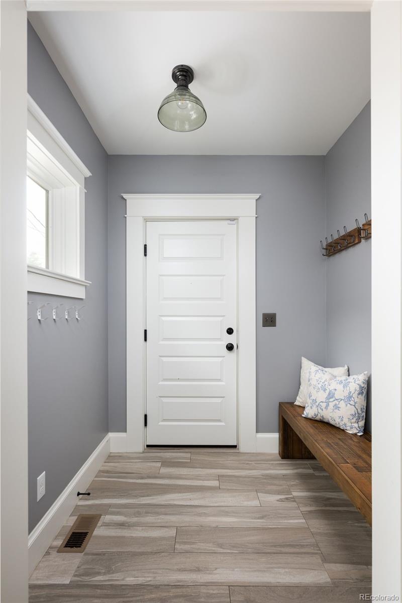 MLS Image #28 for 1598 s washington street,denver, Colorado