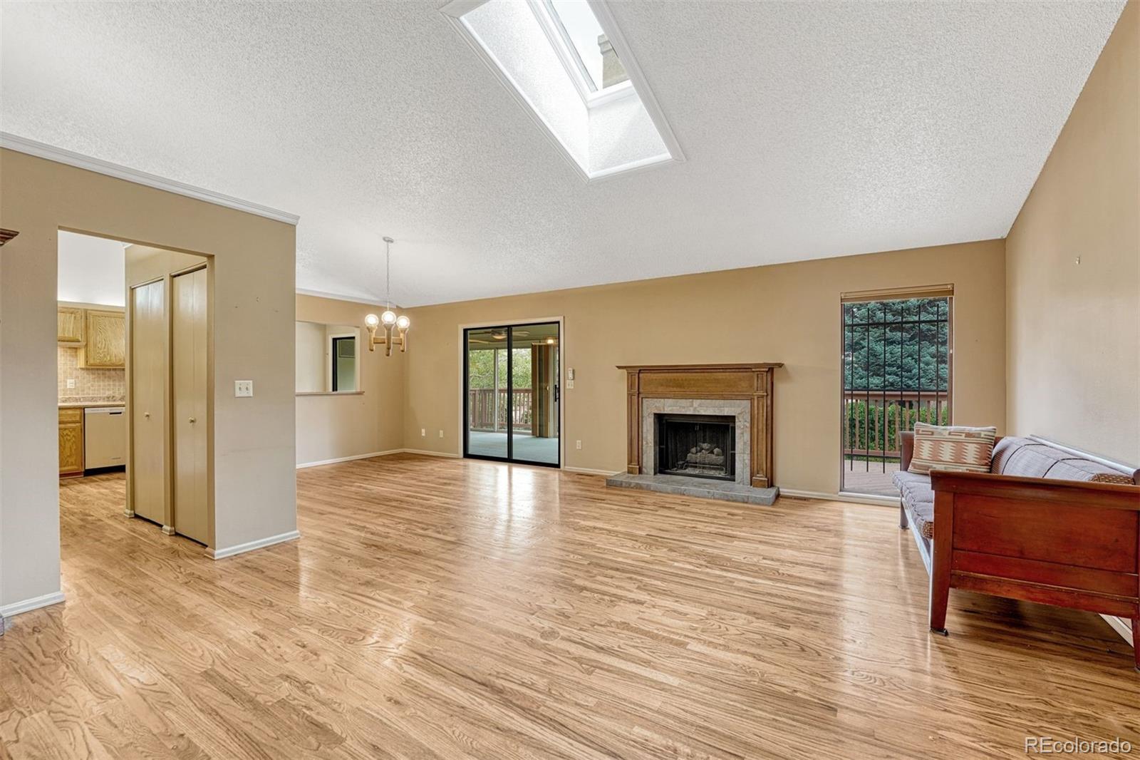 MLS Image #10 for 2059  glenhill road,colorado springs, Colorado