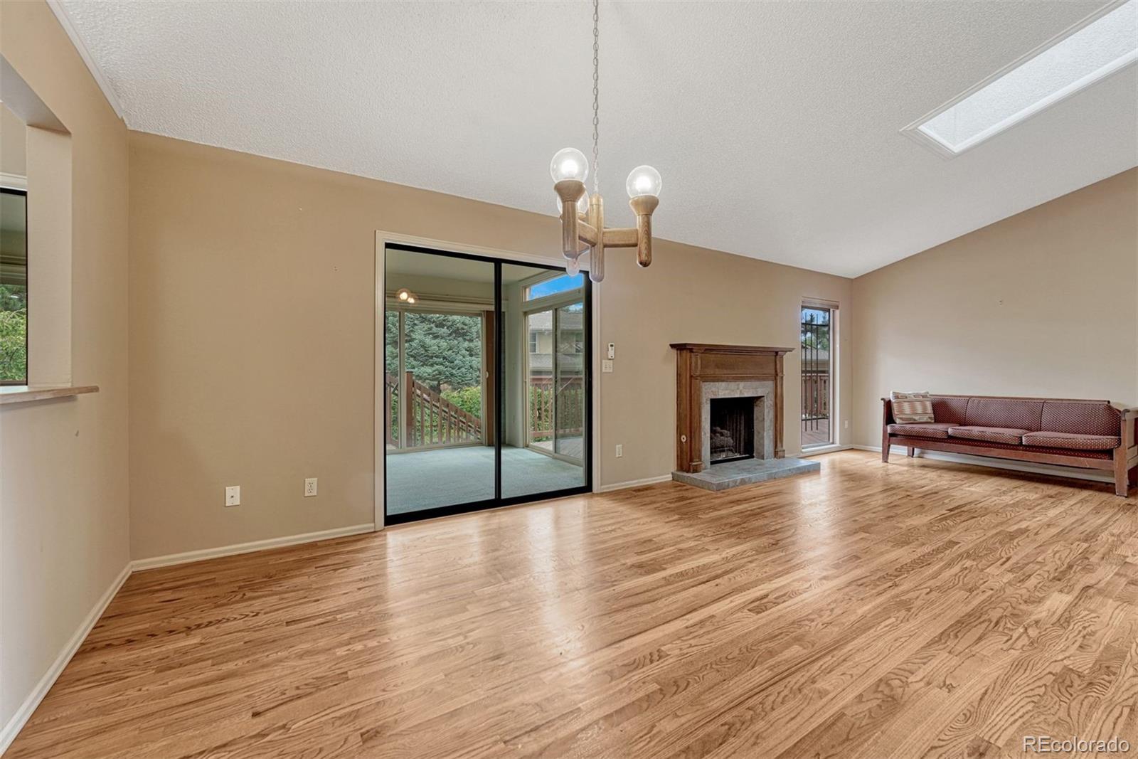 MLS Image #12 for 2059  glenhill road,colorado springs, Colorado