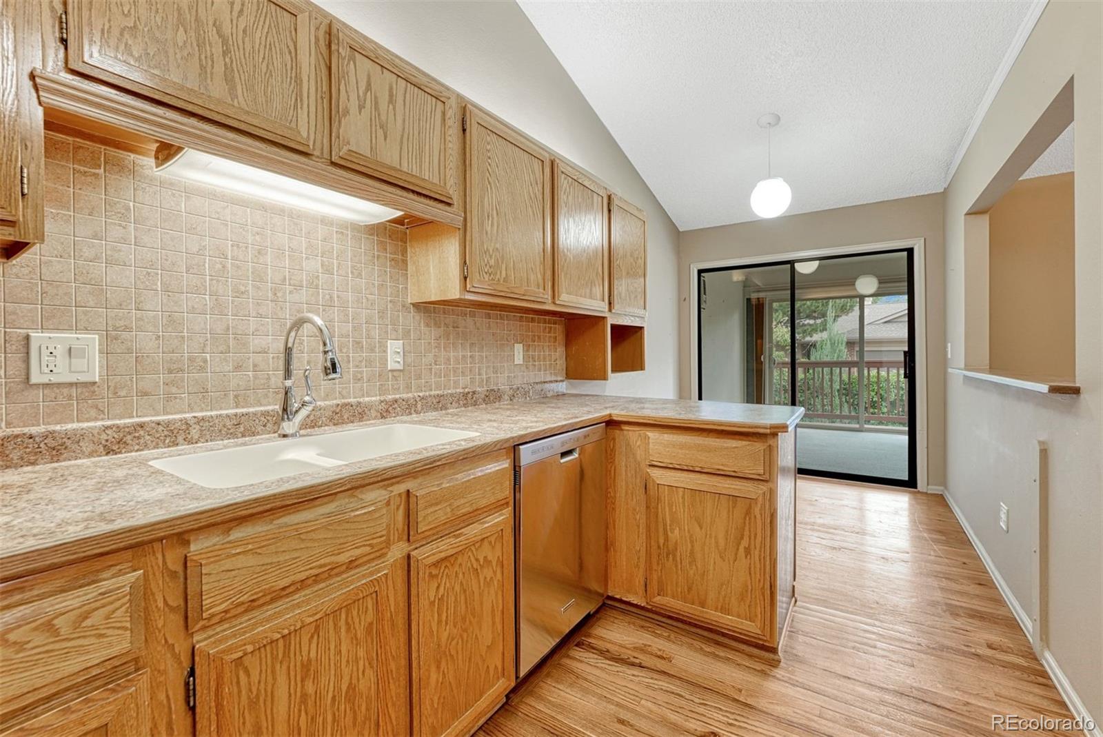 MLS Image #14 for 2059  glenhill road,colorado springs, Colorado