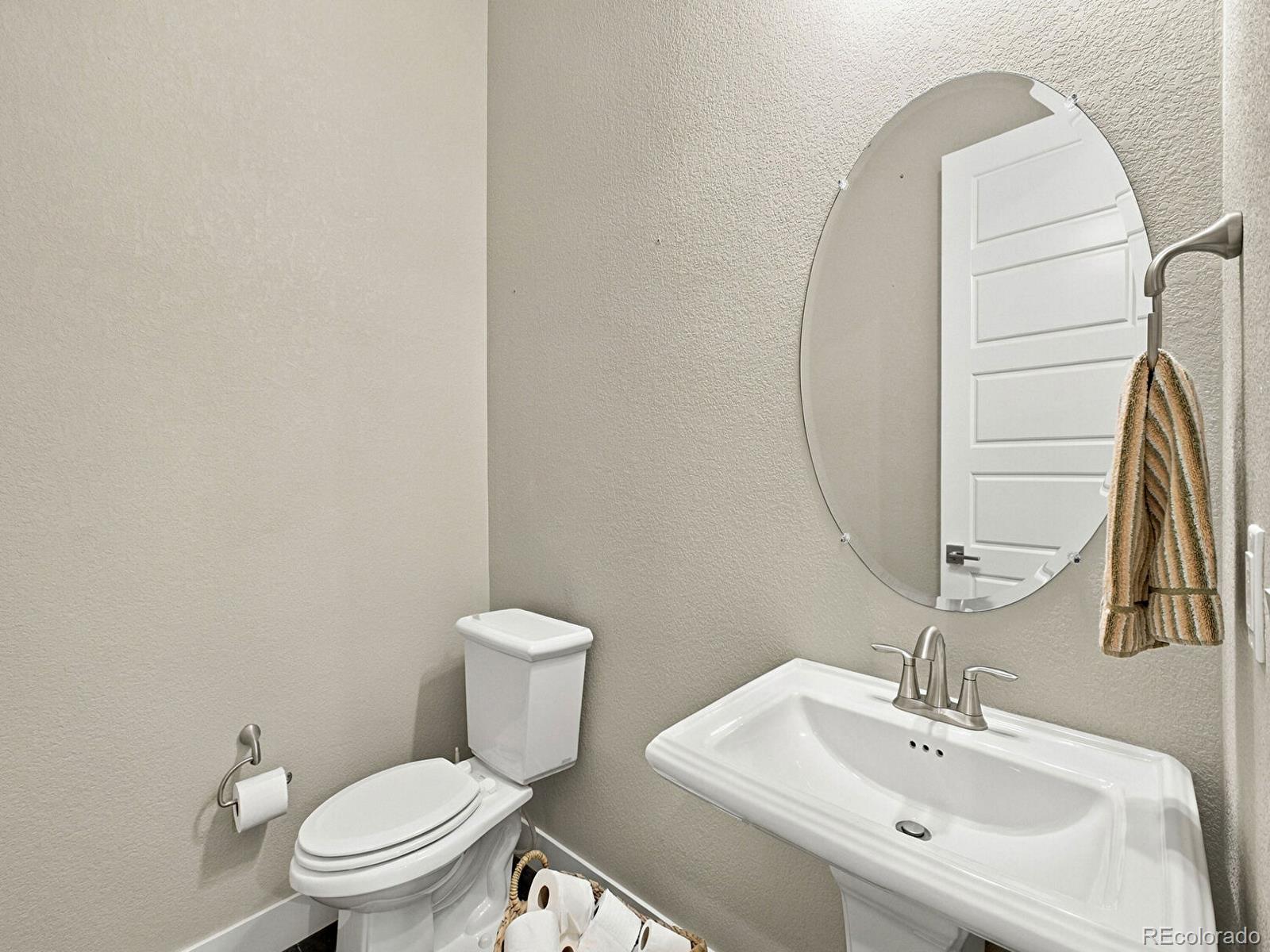 MLS Image #24 for 8831  flagstaff street,arvada, Colorado