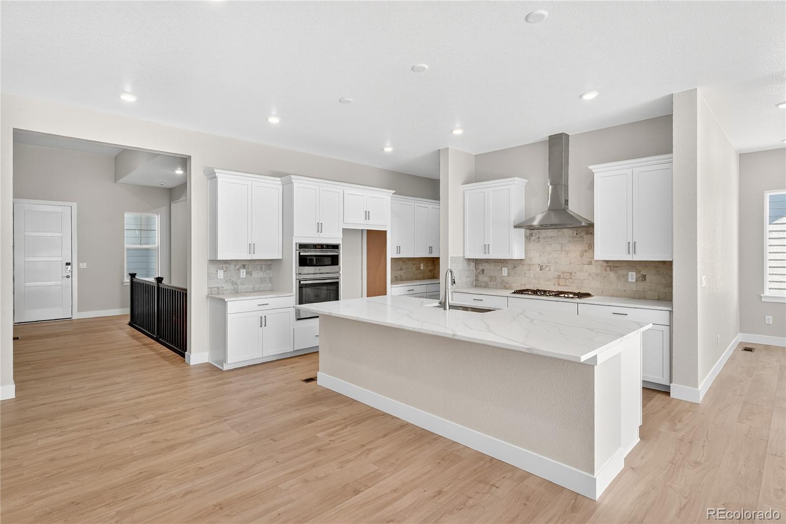 MLS Image #17 for 16656 w 93rd place,arvada, Colorado
