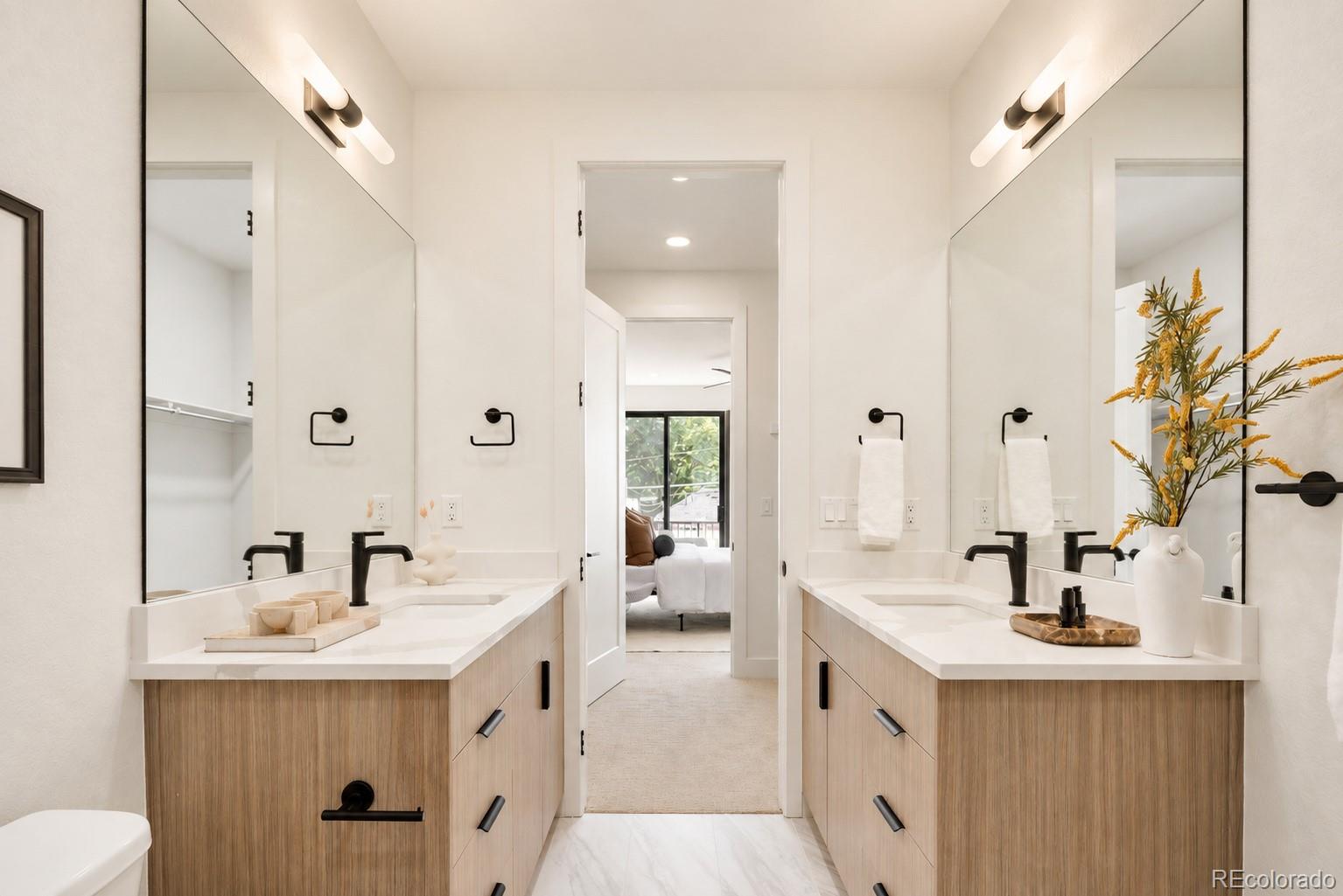 MLS Image #19 for 800  dahlia street,denver, Colorado