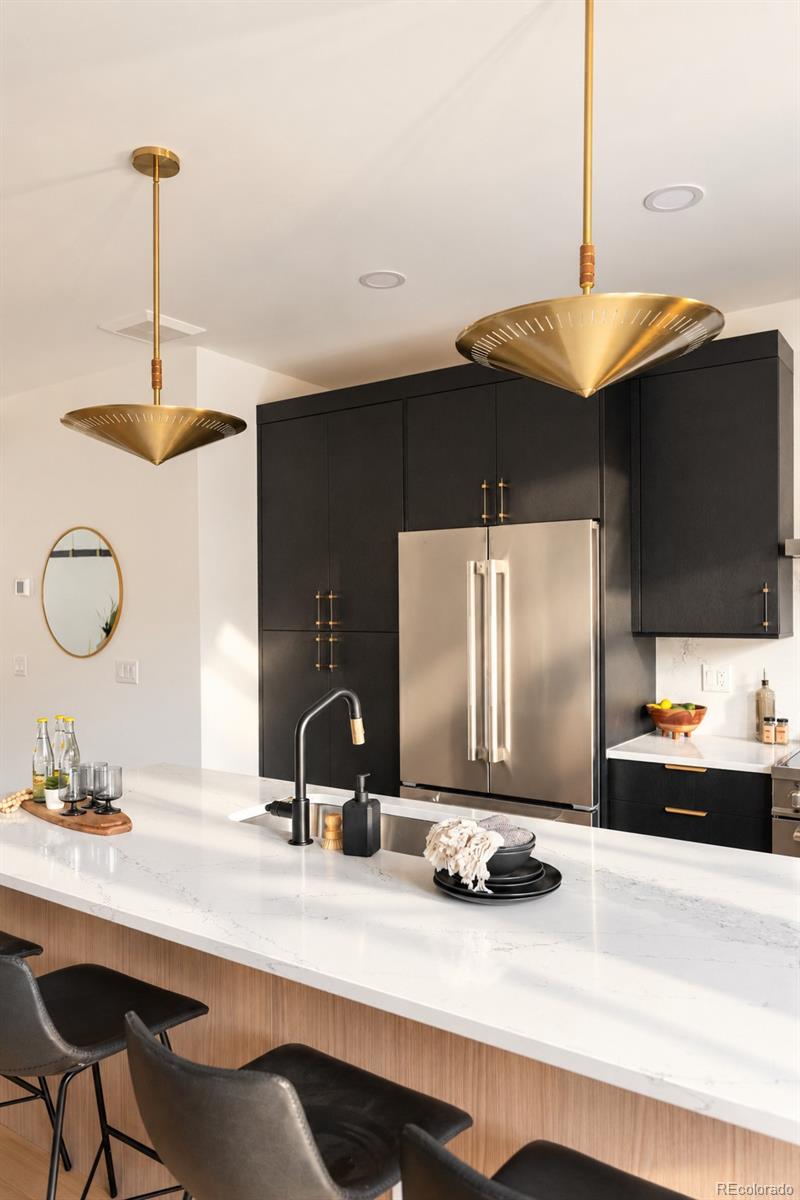 MLS Image #4 for 800  dahlia street,denver, Colorado