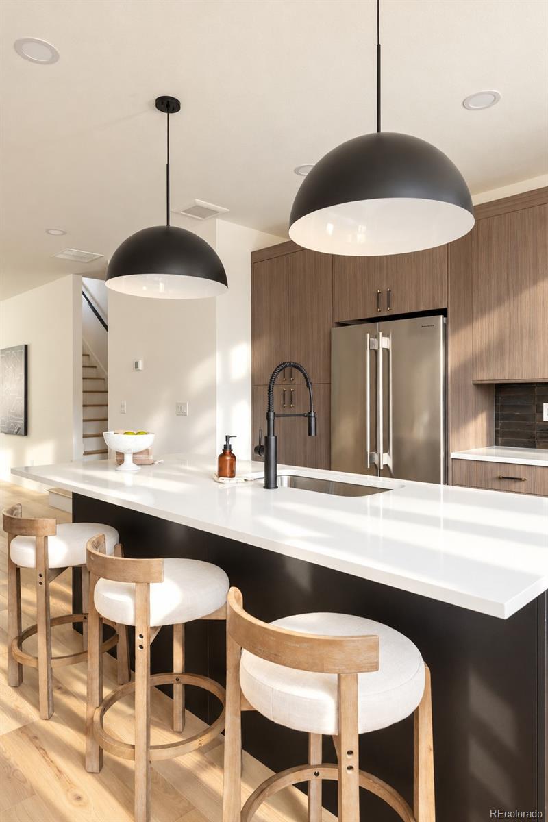 MLS Image #6 for 800  dahlia street,denver, Colorado