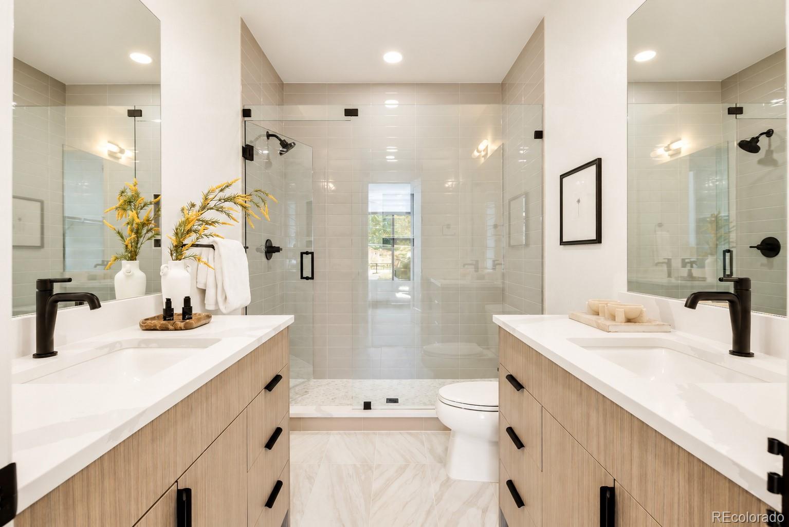 MLS Image #15 for 804  dahlia street,denver, Colorado