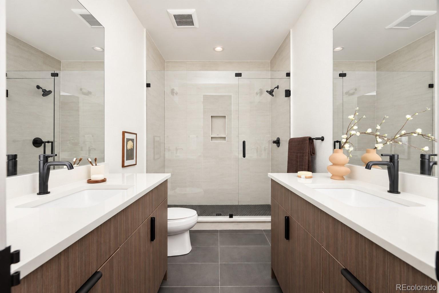 MLS Image #46 for 804  dahlia street,denver, Colorado