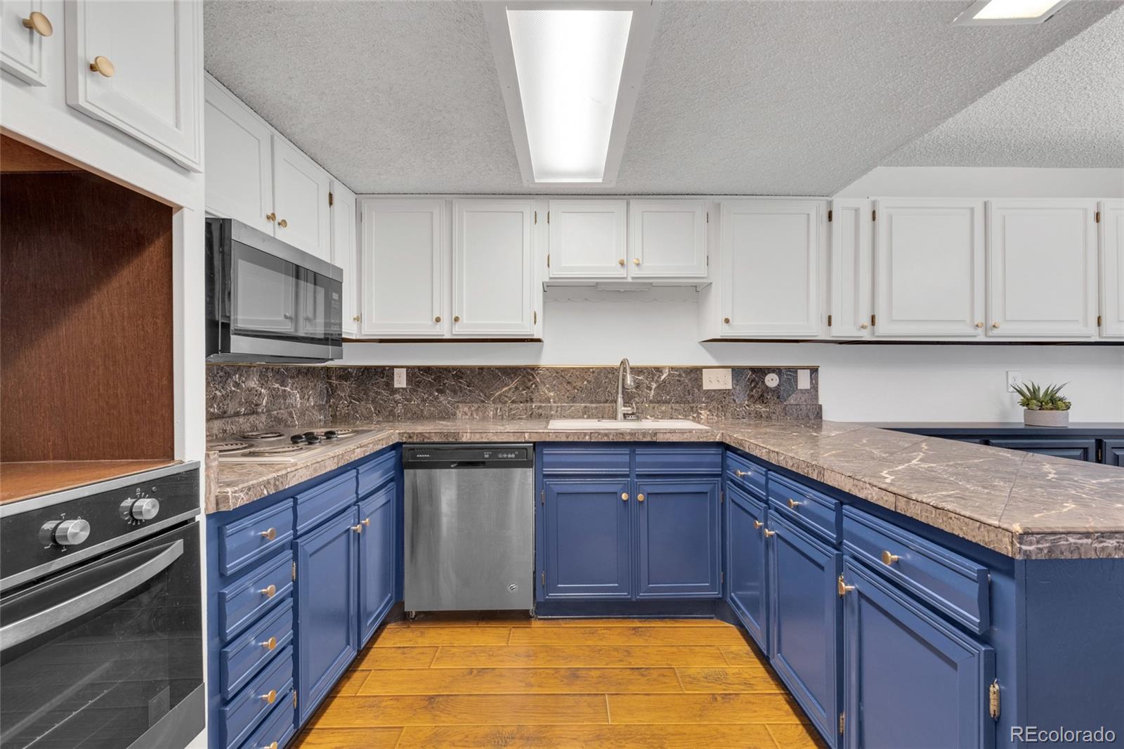 MLS Image #7 for 7165 s vine circle ,centennial, Colorado