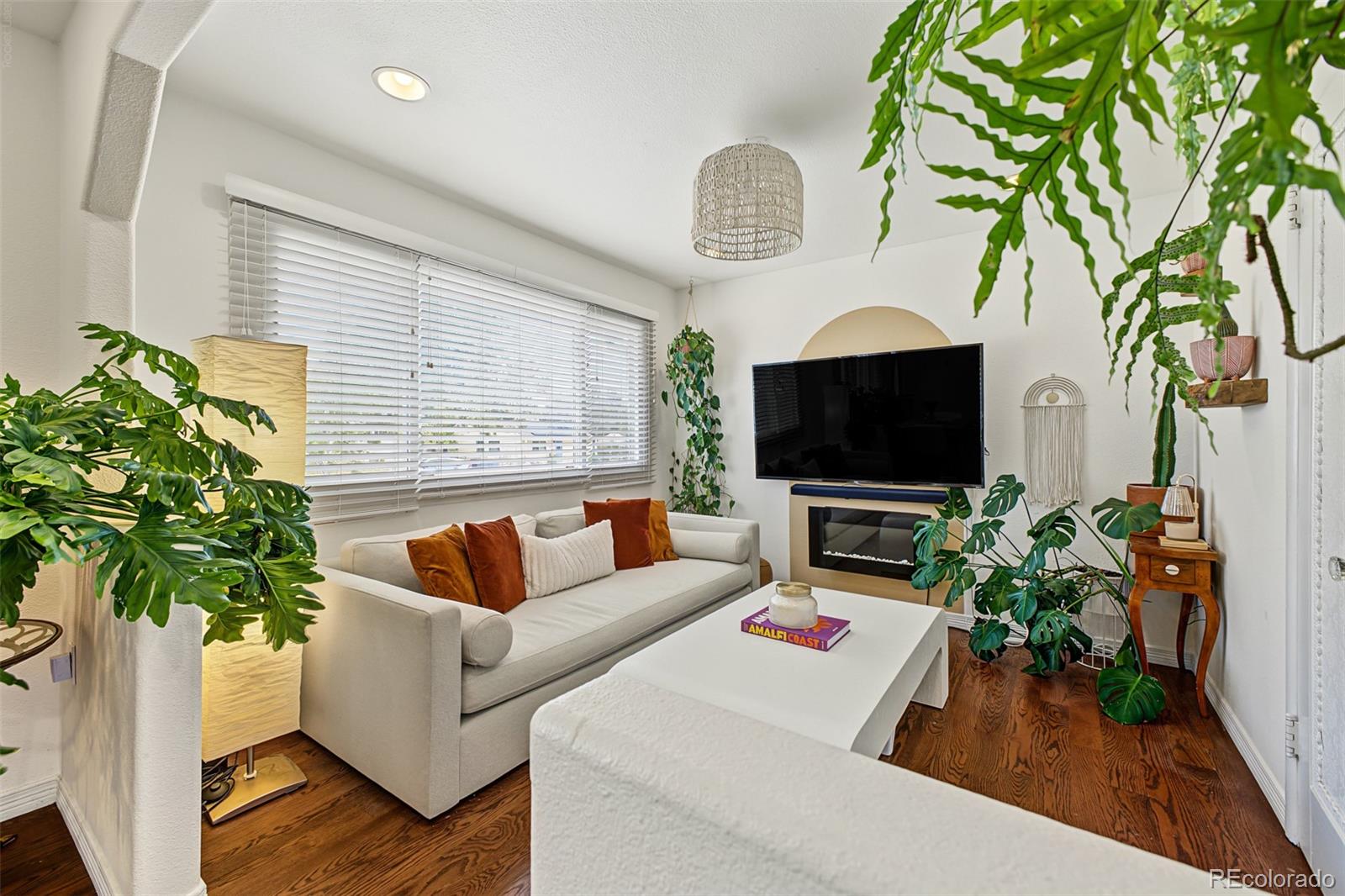 MLS Image #14 for 1740 s vallejo street,denver, Colorado