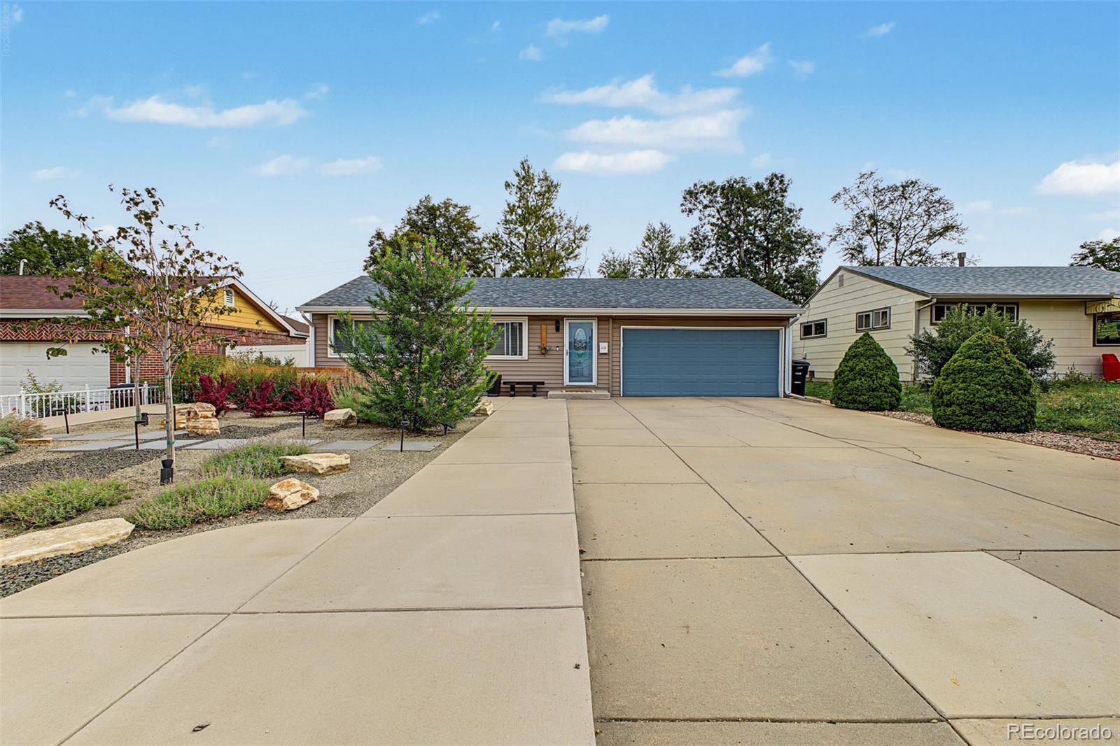 MLS Image #2 for 1740 s vallejo street,denver, Colorado