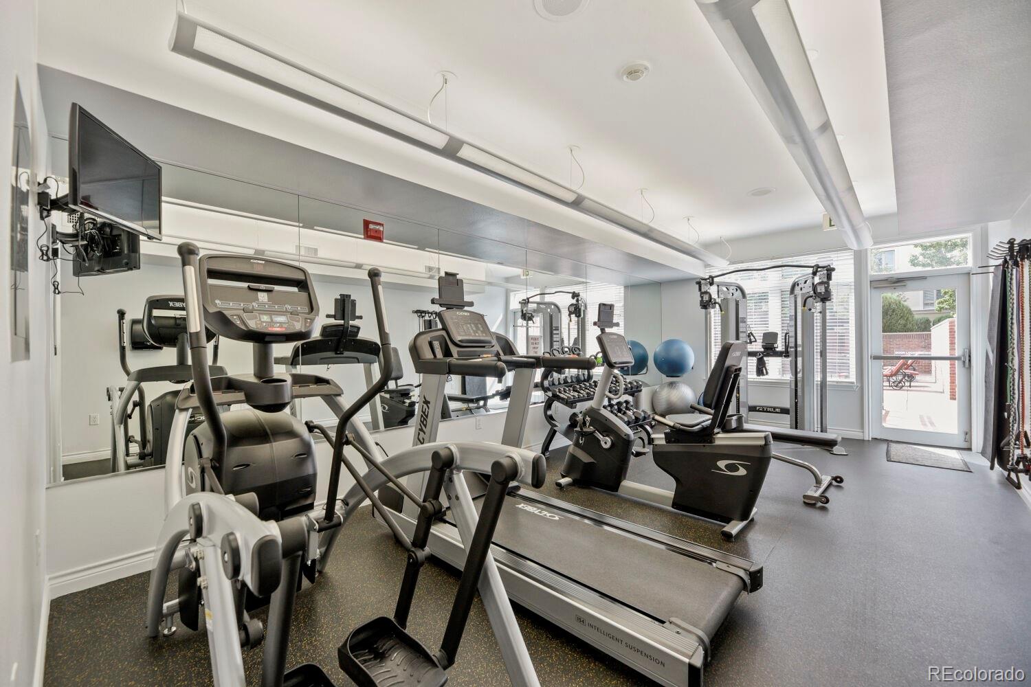 MLS Image #15 for 2700 e cherry creek south drive,denver, Colorado