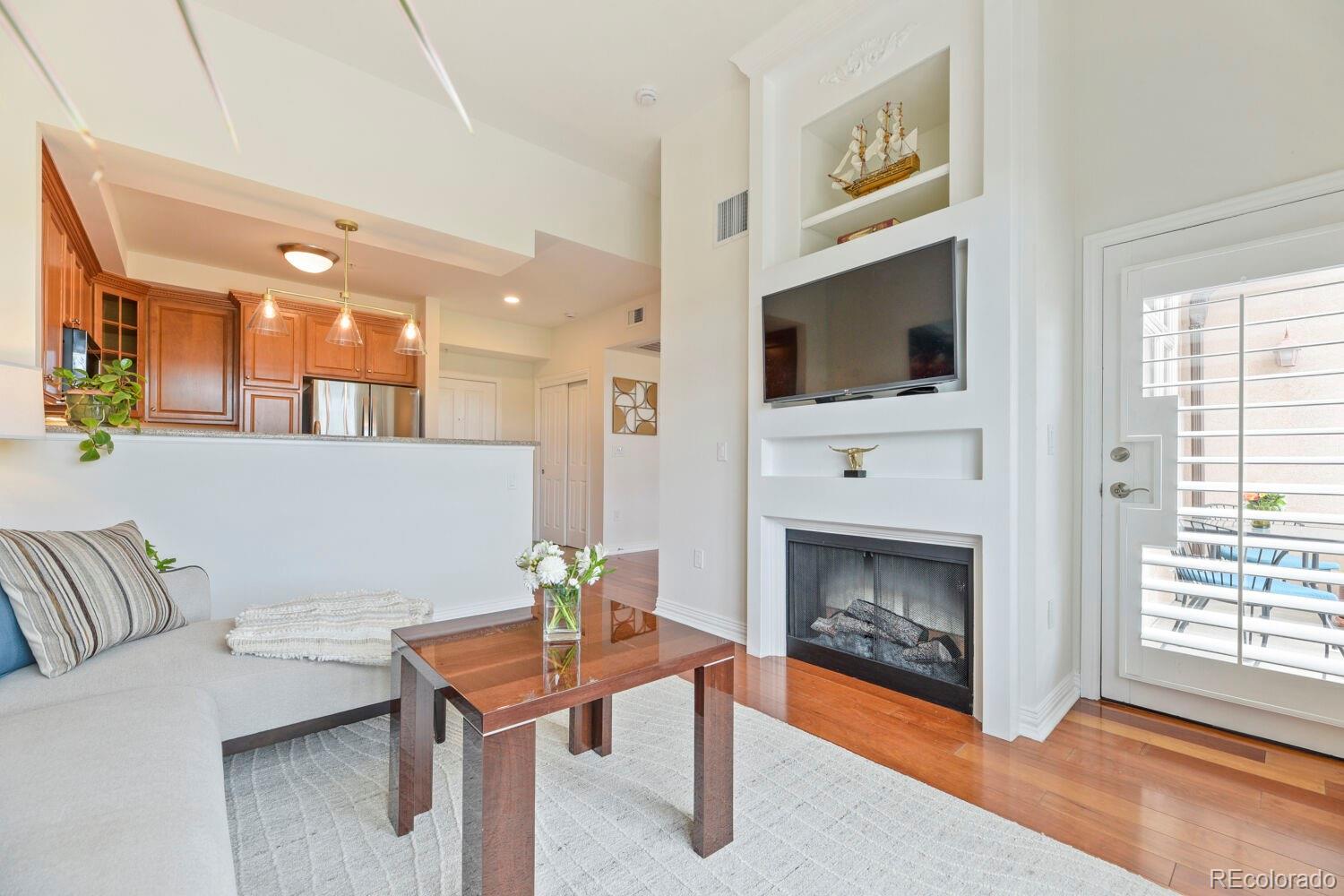 MLS Image #7 for 2700 e cherry creek south drive,denver, Colorado
