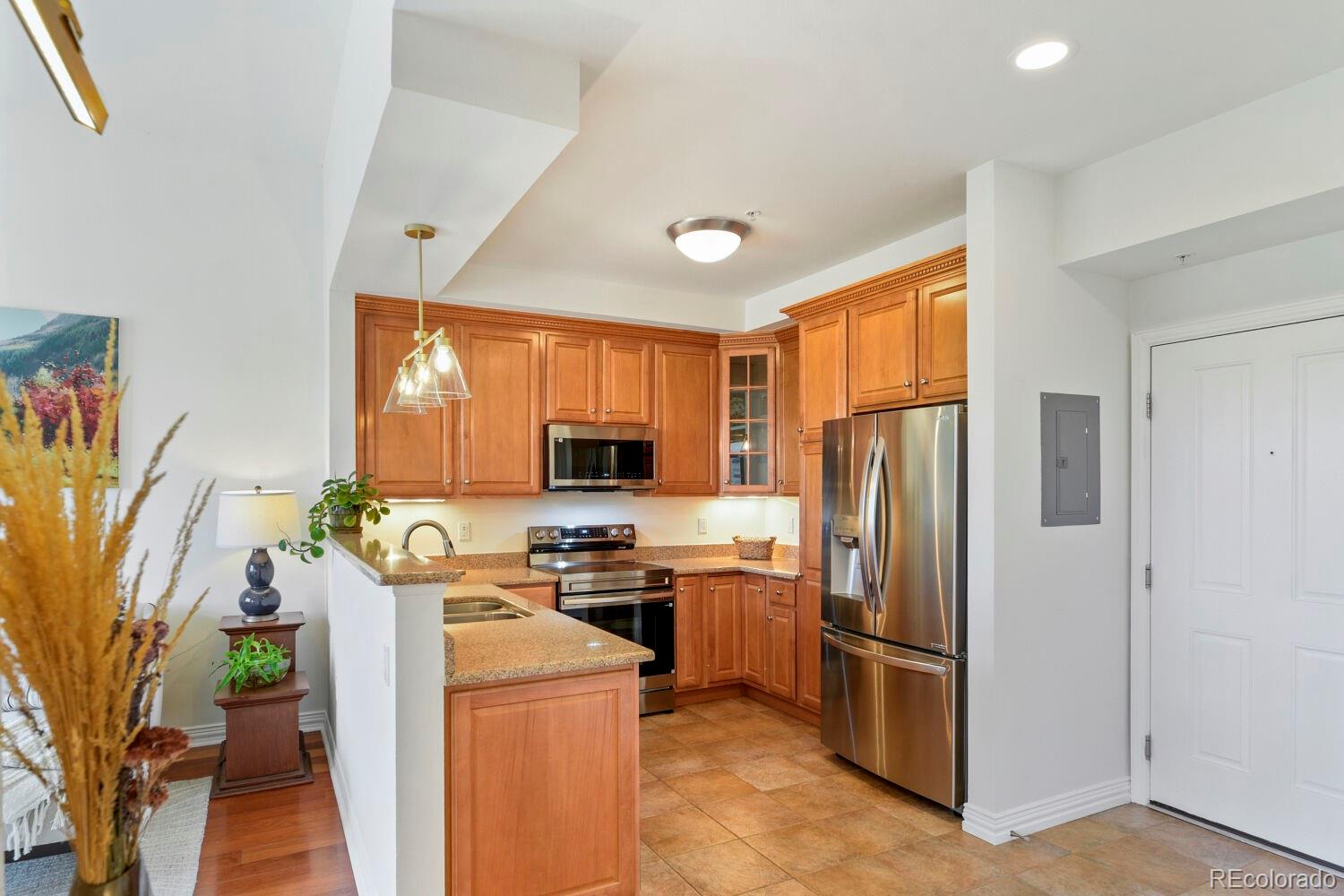 MLS Image #8 for 2700 e cherry creek south drive,denver, Colorado