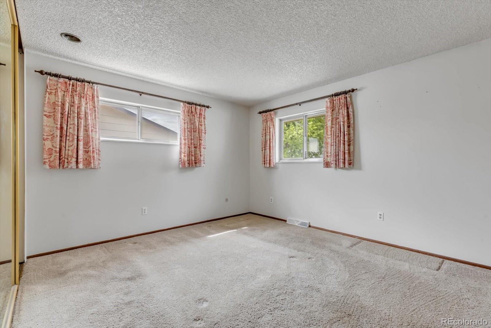 MLS Image #13 for 7871  york street,denver, Colorado