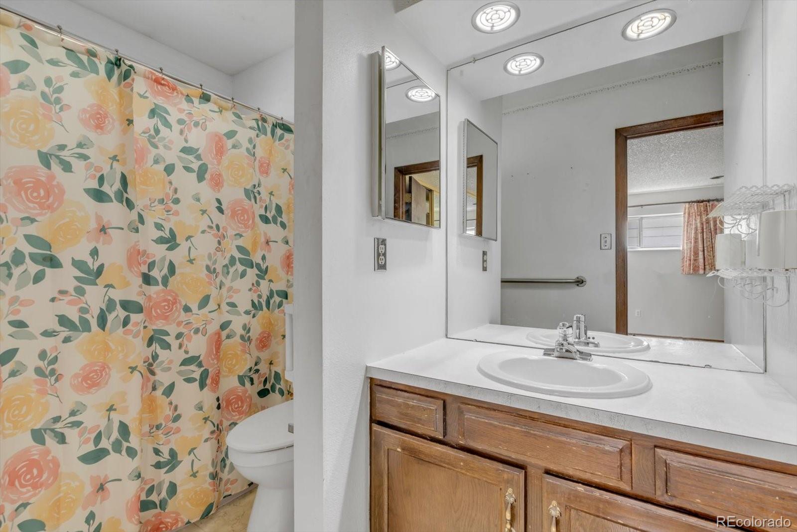 MLS Image #14 for 7871  york street,denver, Colorado