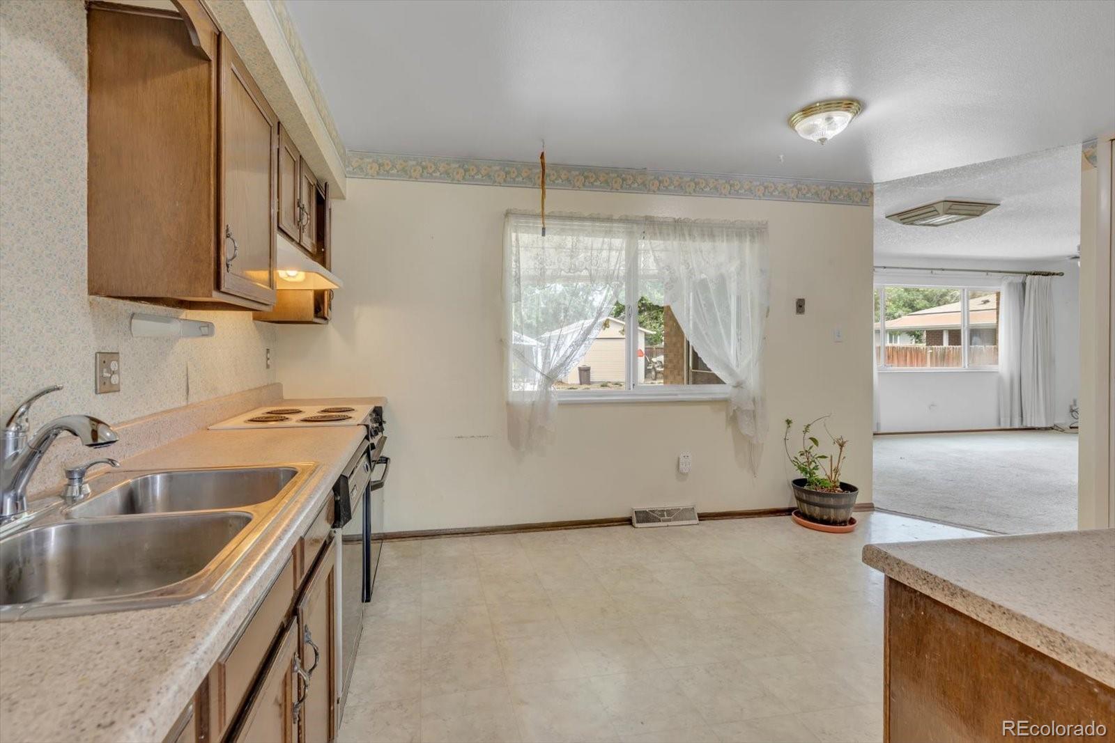 MLS Image #6 for 7871  york street,denver, Colorado
