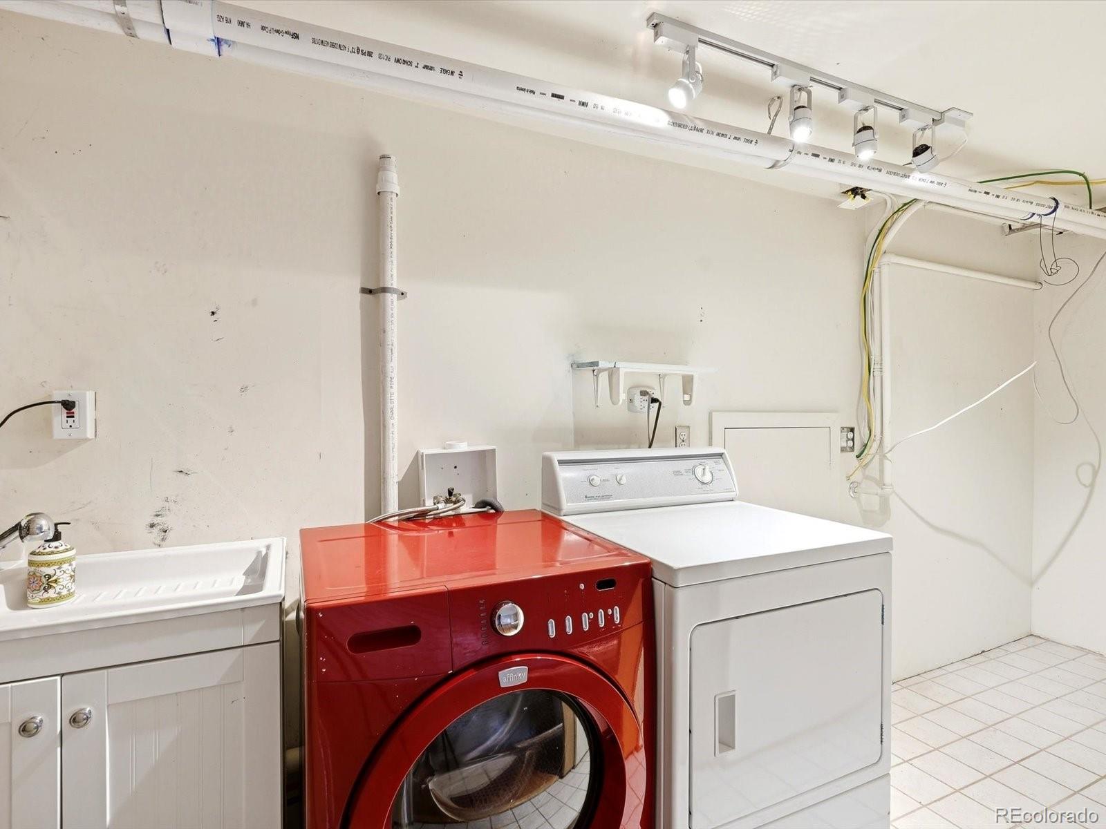 MLS Image #28 for 2465  stuart court,denver, Colorado