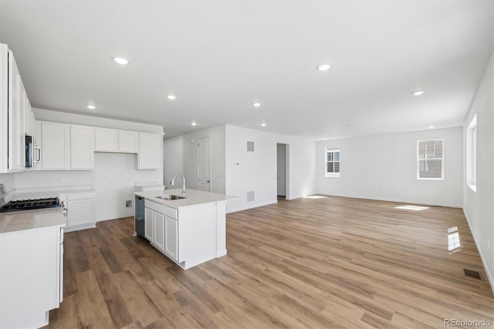 MLS Image #8 for 4174  runyon lake street,brighton, Colorado