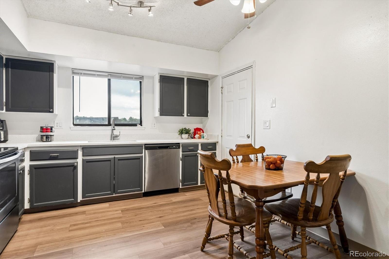 MLS Image #6 for 1672 s cathay street,aurora, Colorado