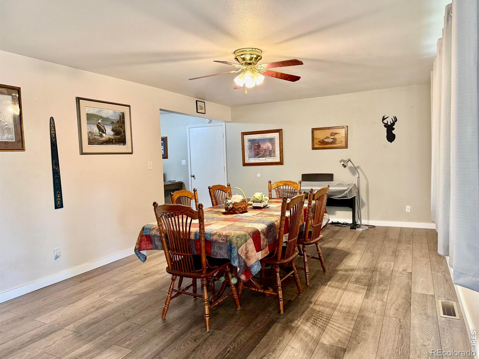 MLS Image #7 for 120 s hickory street,yuma, Colorado