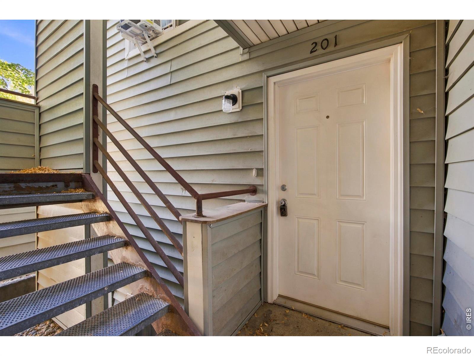 MLS Image #17 for 1301  university avenue,fort collins, Colorado