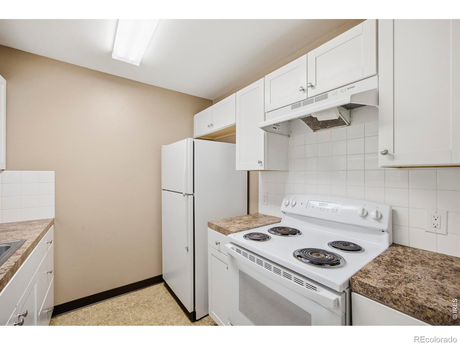 MLS Image #8 for 1301  university avenue,fort collins, Colorado