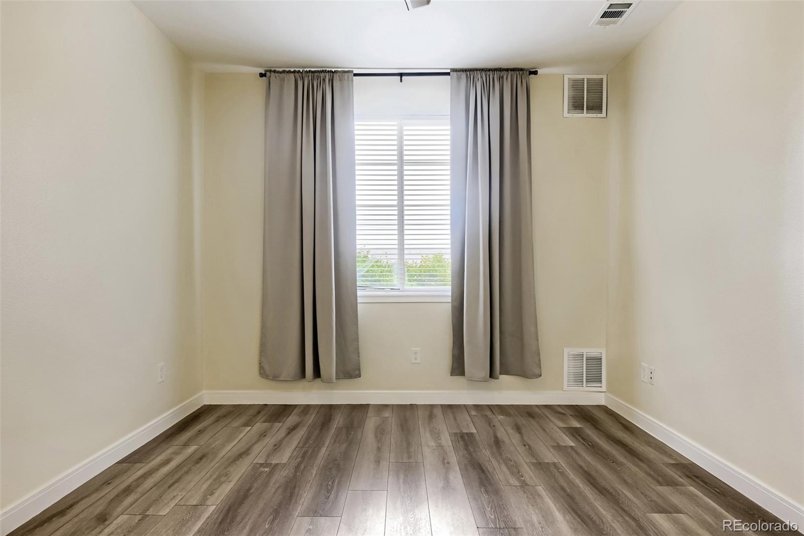 MLS Image #17 for 4100  albion street 311,denver, Colorado