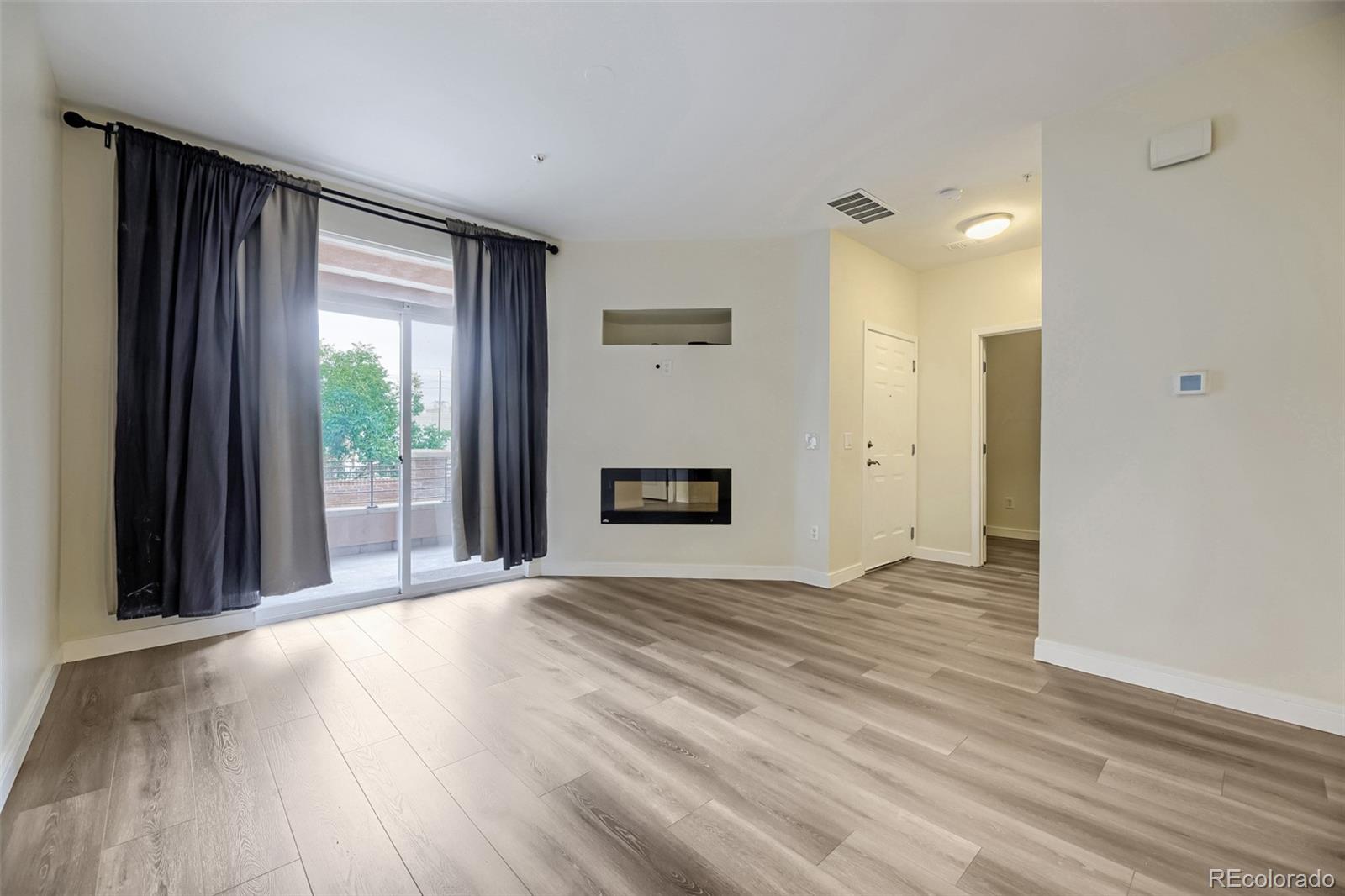 MLS Image #3 for 4100  albion street 311,denver, Colorado