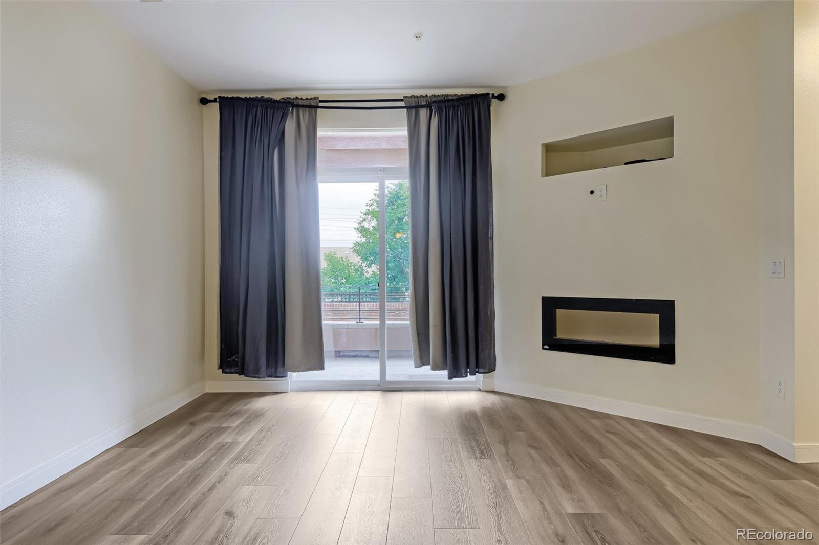 MLS Image #8 for 4100  albion street 311,denver, Colorado