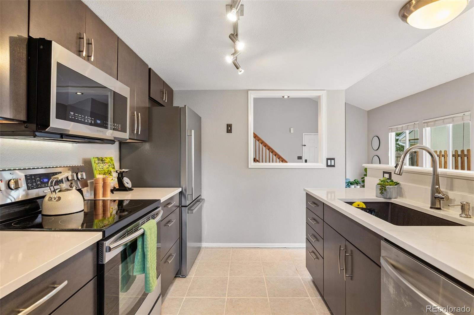 MLS Image #17 for 5623 s yank court,littleton, Colorado