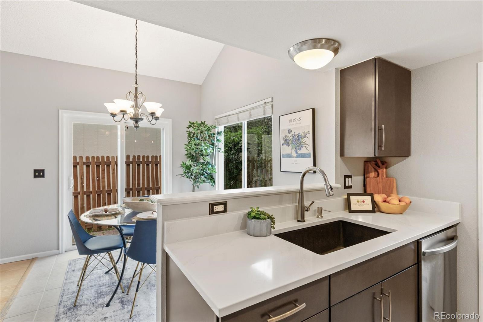 MLS Image #18 for 5623 s yank court,littleton, Colorado
