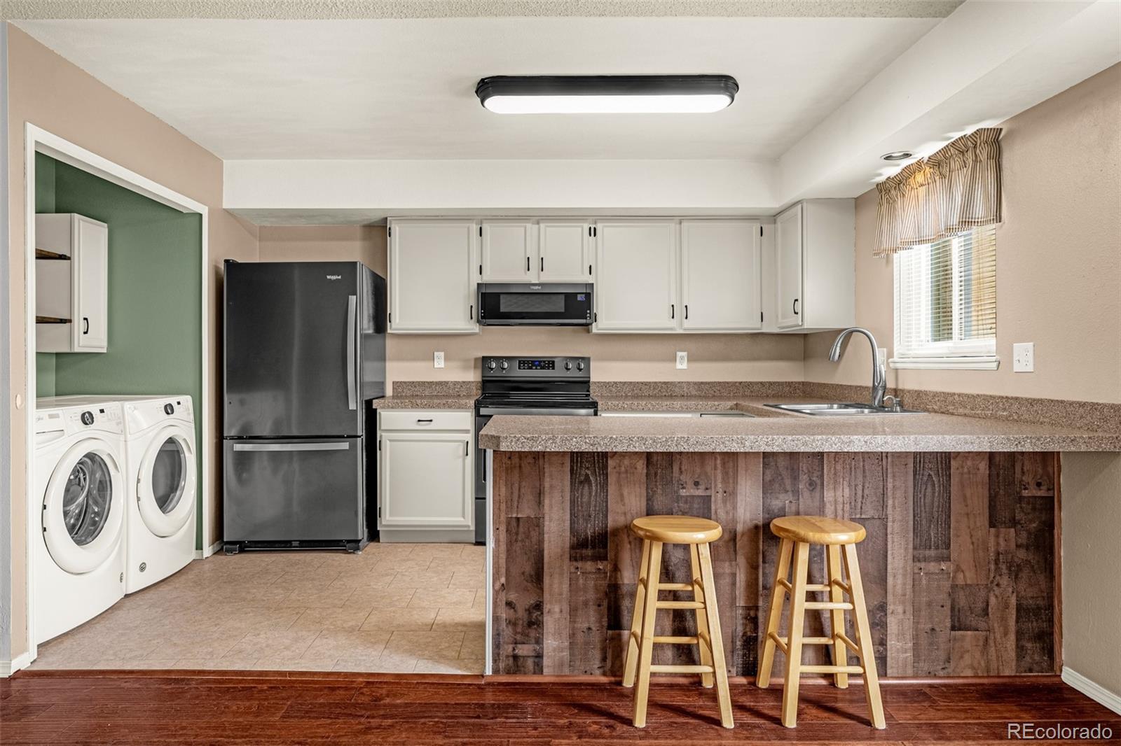 MLS Image #7 for 3826  smoke tree drive,colorado springs, Colorado