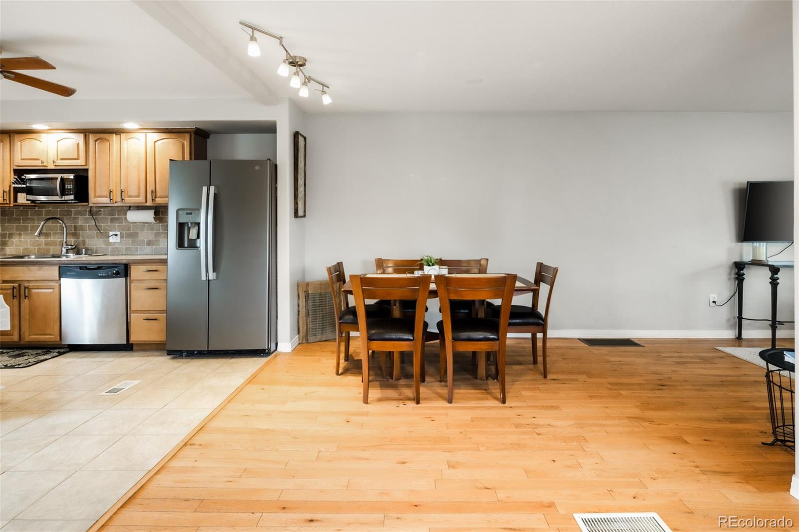 MLS Image #10 for 634  king street,denver, Colorado