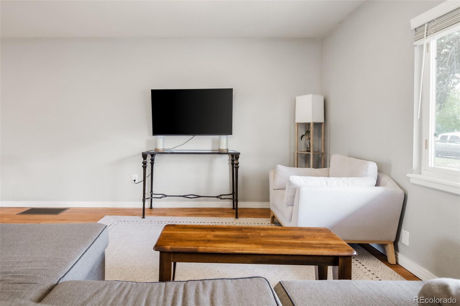 MLS Image #12 for 634  king street,denver, Colorado