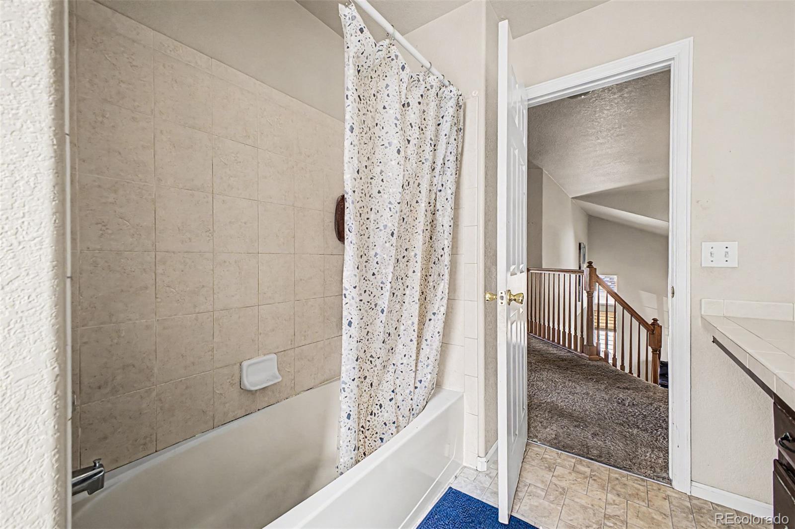 MLS Image #31 for 5543  hannibal court,denver, Colorado