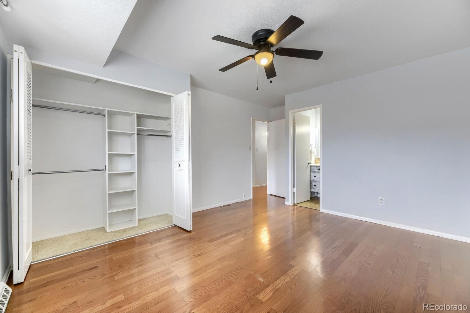MLS Image #19 for 3816 s yosemite street,denver, Colorado