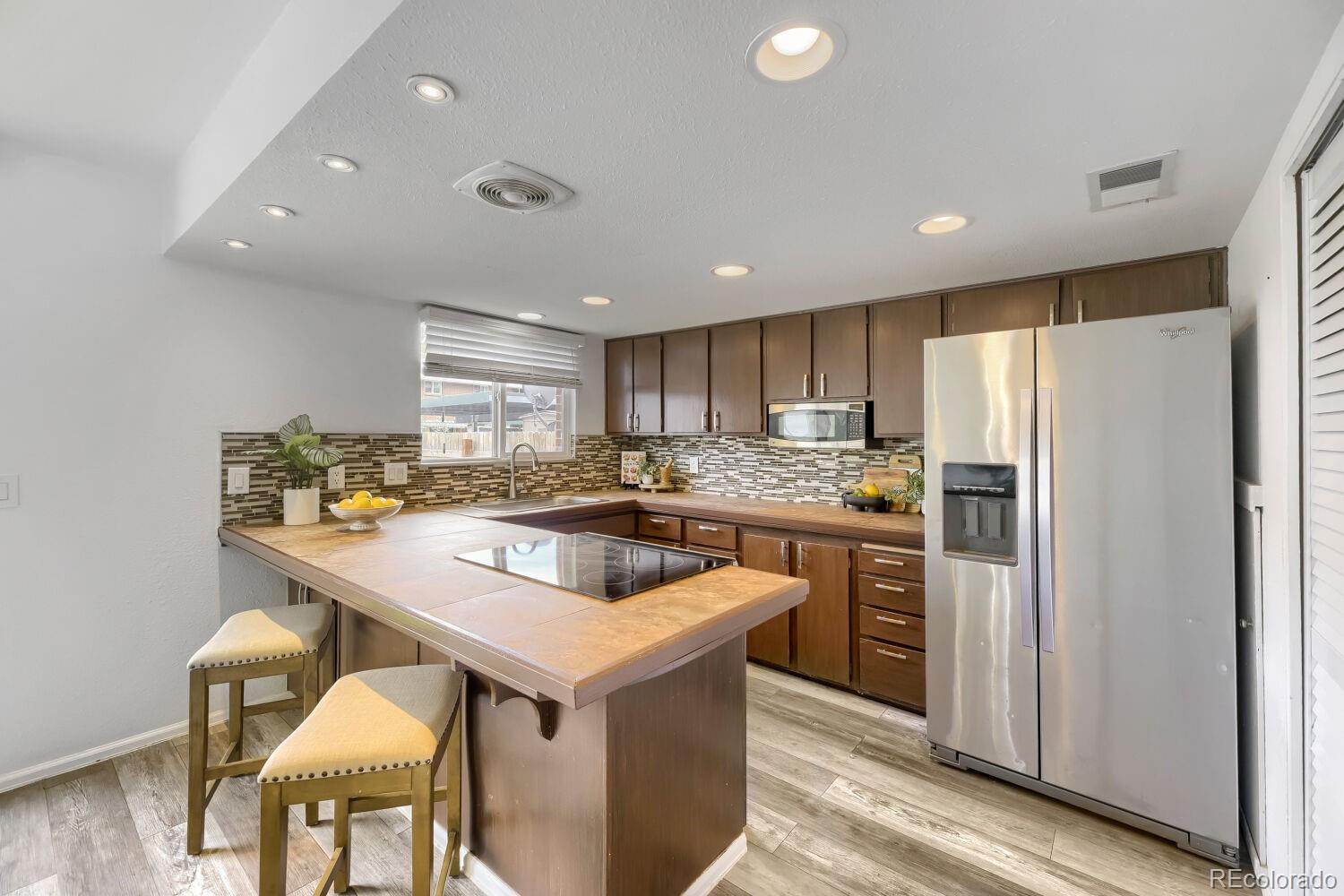 MLS Image #3 for 3816 s yosemite street,denver, Colorado
