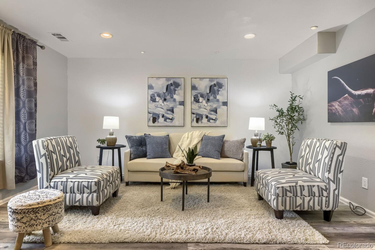 MLS Image #9 for 3816 s yosemite street,denver, Colorado