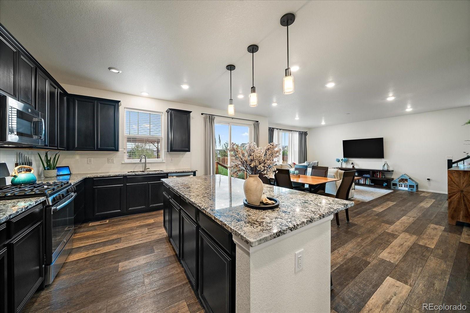 MLS Image #12 for 10975  wheeling street,commerce city, Colorado