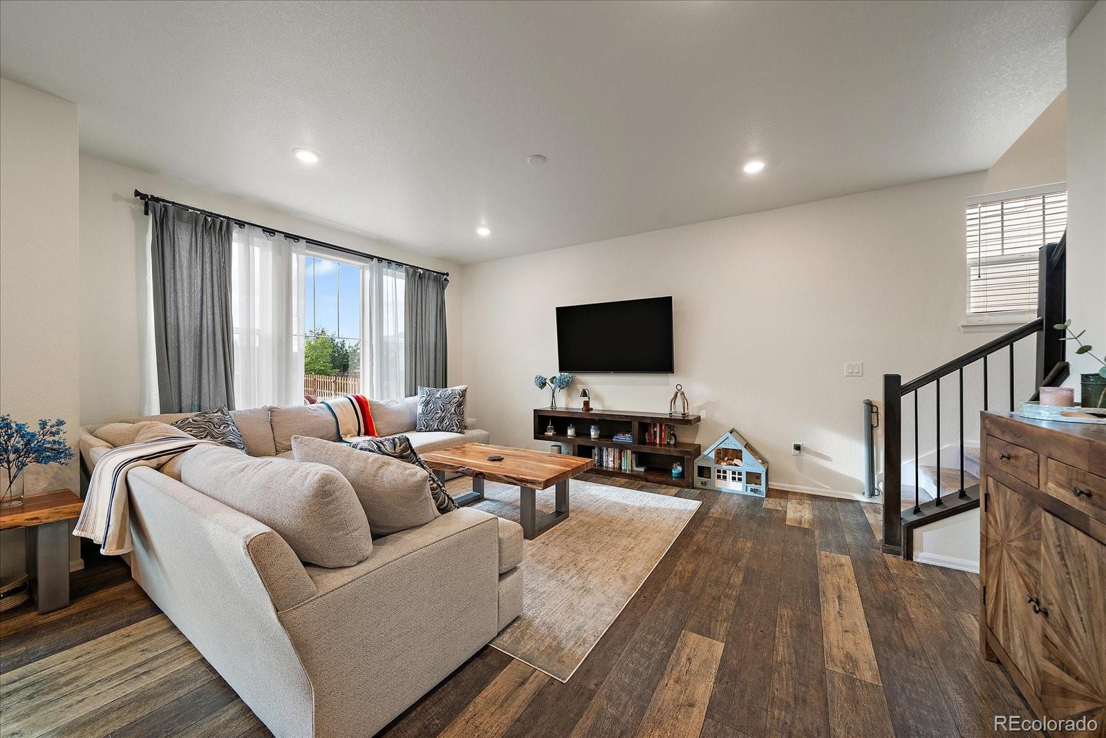 MLS Image #4 for 10975  wheeling street,commerce city, Colorado