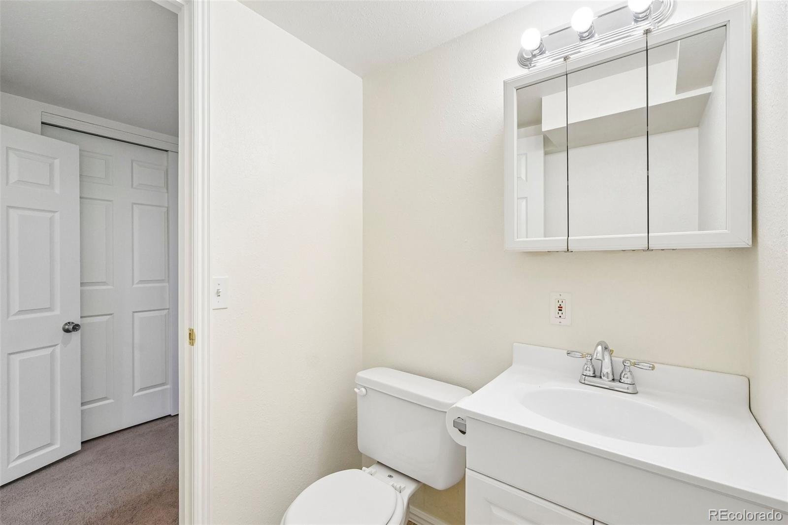 MLS Image #22 for 5835 s lowell boulevard,littleton, Colorado