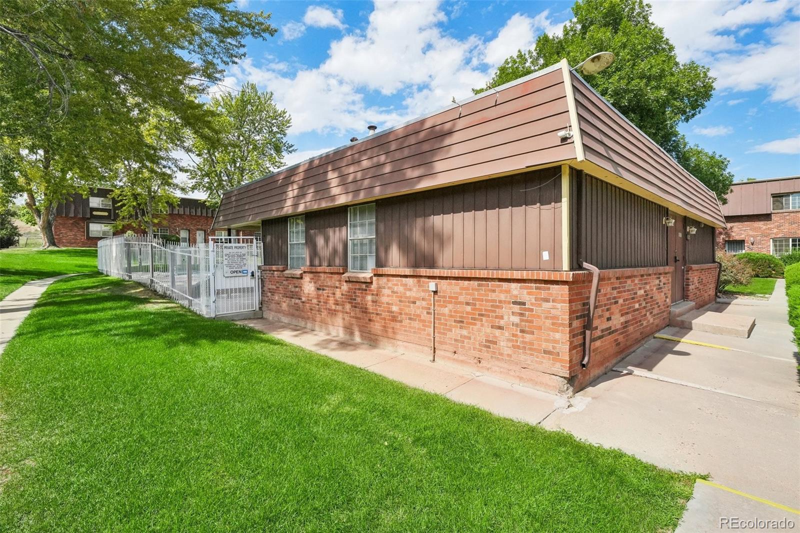 MLS Image #29 for 5835 s lowell boulevard,littleton, Colorado